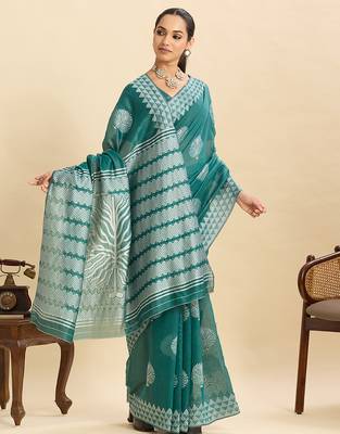 rama ethnic soft art silk woven saree 4