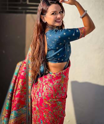 Pure viscose silk woven traditional saree 4
