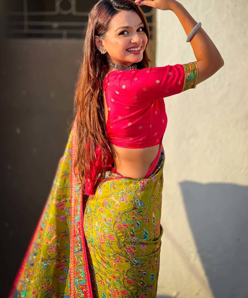 Pure viscose silk woven traditional saree