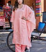 Women Mul Chanderi with thread work & Khatli Work Kurta With Trouser & With Dupatta