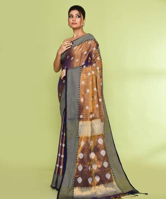 Women`s gold blue zari cotton tissue jamdani saree 2