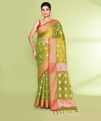 Women`s parrot green zari cotton tissue jamdani saree 1