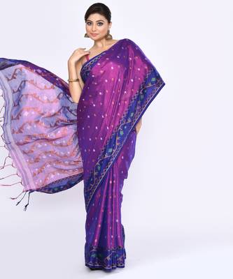 Women`s pink blue zari cotton tissue jamdani saree 3
