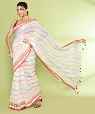 Women's white embellished checked cotton saree 3