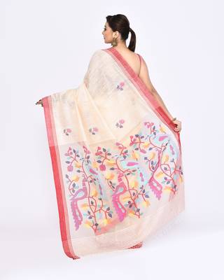 women's off white embellished matka silk blend jamdani saree 4