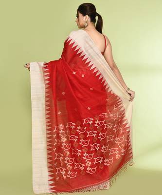 women's red embellished matka silk blend jamdani saree 4