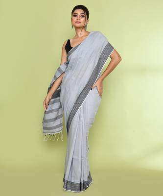 Women's pearl embellished cotton saree 3