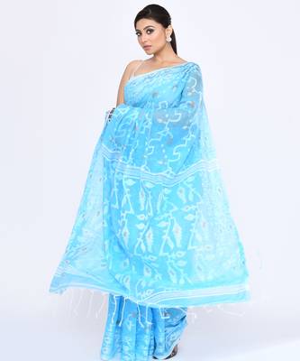 Women's turquise embellished cotton blend jamdani saree 3