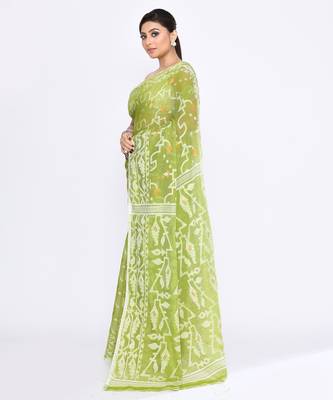 Women's moss green embellished cotton blend jamdani saree 2