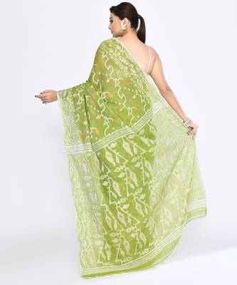 Women's moss green embellished cotton blend jamdani saree 4