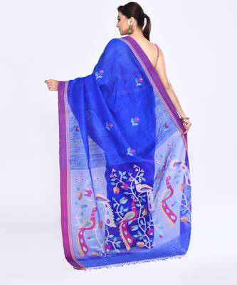 women's royel blue embellished matka silk blend jamdani saree 4