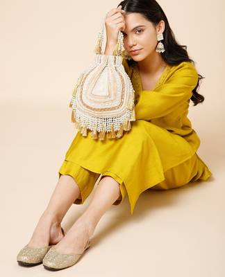 dewdrop fringe champagne gold & ivory embellished velvet potli 3