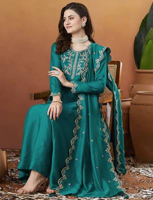 Aqua blue vichitra silk thread embroidered with sequins work kurta pant set 2