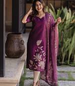 Purple zarna silk printed kurti with dupatta