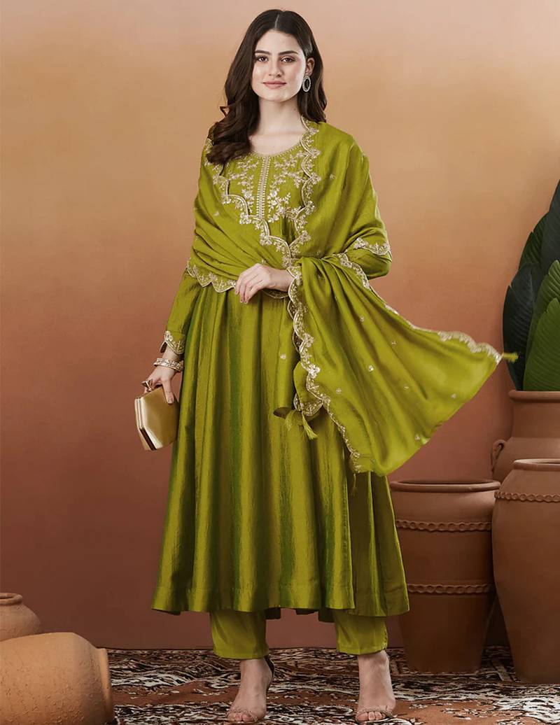 Mehendi vichitra silk thread embroidered with sequins work kurta pant set