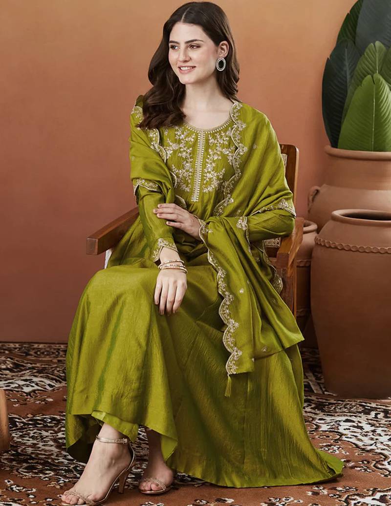 Mehendi vichitra silk thread embroidered with sequins work kurta pant set