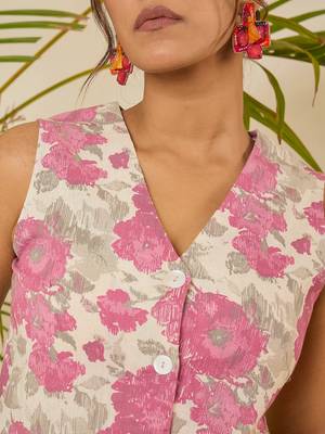pink floral printed waistcoat & shorts co-ord set 4