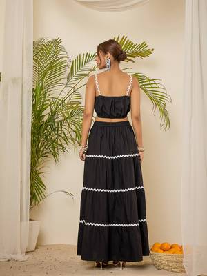 black cotton crop top & tiered skirt co-ord set 4