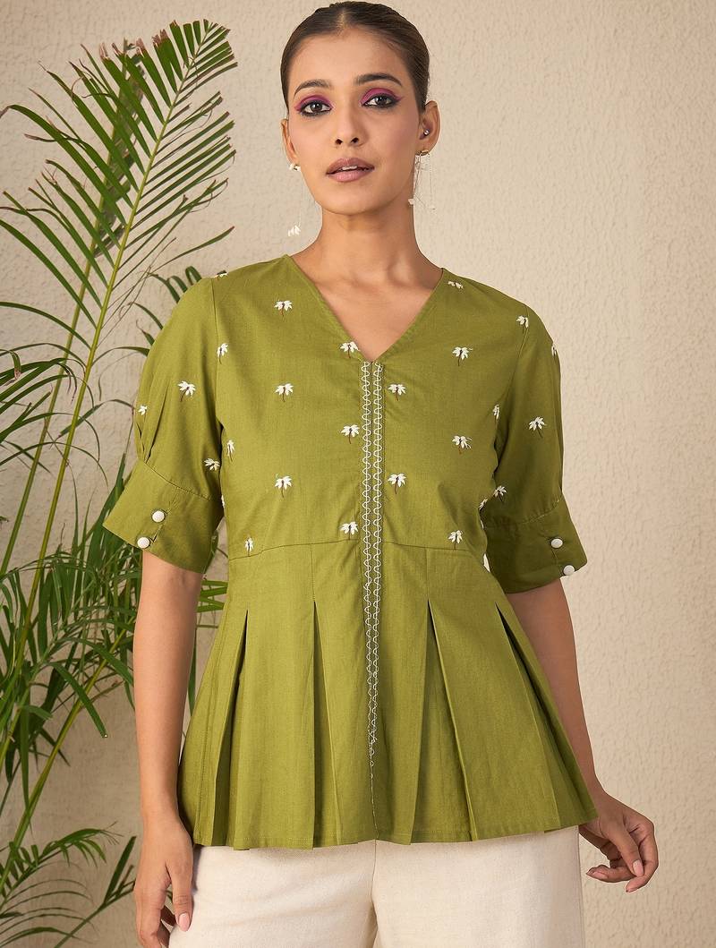 Women embroidered box pleated top