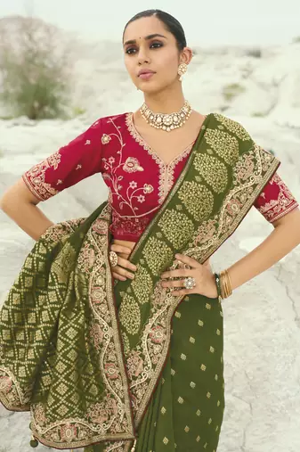 mehandi dola viscose saree with silk blend blouse