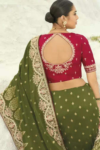 mehandi dola viscose saree with silk blend blouse