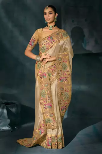 cream ziraf silk blend saree with silk blend blouse