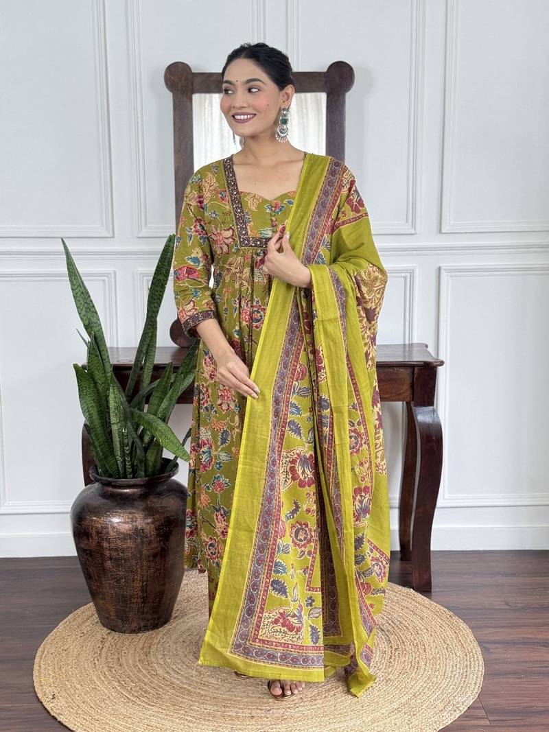 Floral printed green v neck pure cotton kurta set with trouser & dupatta