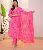 Floral printed pink v neck pure cotton kurta set with trouser & dupatta