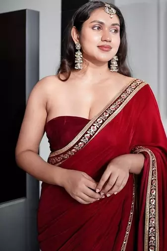 Red 9000 velvet with embroidered work saree with unstitched blouse