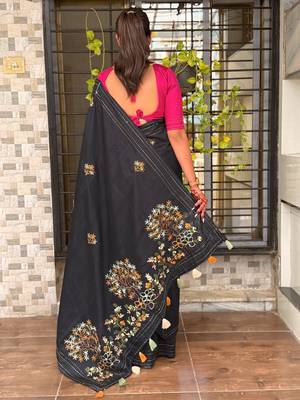 Black kashmiri style thread embroidered work saree with unstitched blouse 2