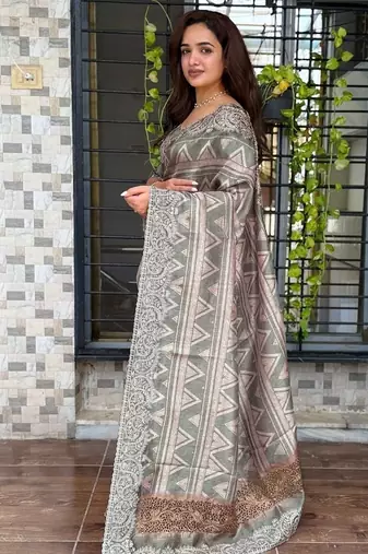 Grey kashmiri style digital printed saree with unstitched blouse