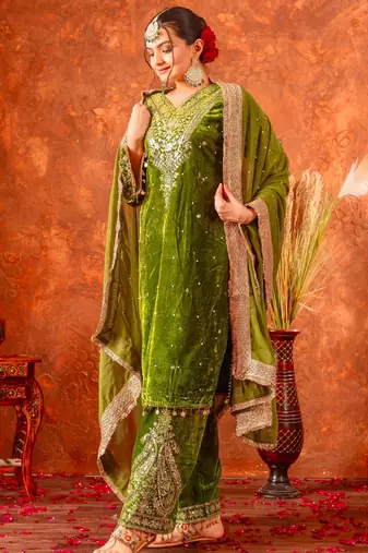 Women straight olive green velvet embroidery kurta set