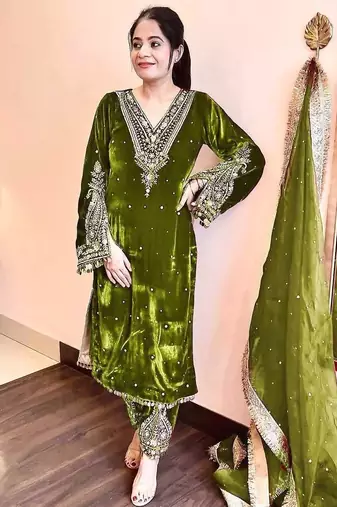 Women straight olive green velvet embroidery kurta set
