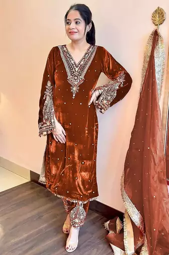 Women straight rust brown velvet embroidery kurta set