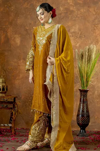 Women straight musturd gold velvet embroidery kurta set