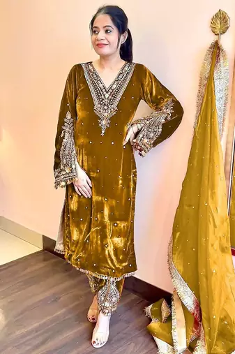 Women straight musturd gold velvet embroidery kurta set
