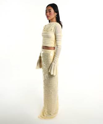 Cream lycra skirt set 3