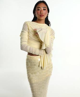 Cream lycra skirt set 5