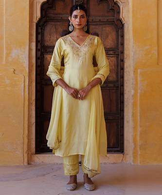 Yellow embroidered silk kurta set 1
