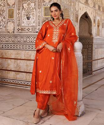 Orange embroidered silk kurta set 1
