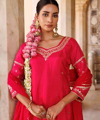 Magenta embroidered silk sharara set 3