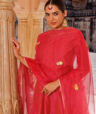 Pink plain raw silk anarkali 3