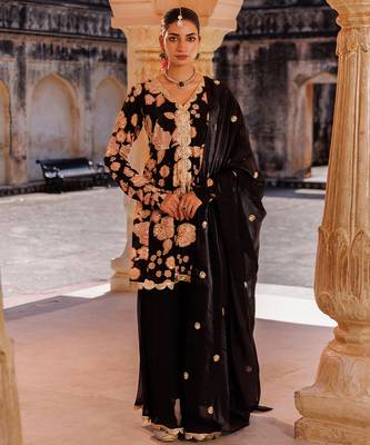 Black embroidered crepe sharara set 1