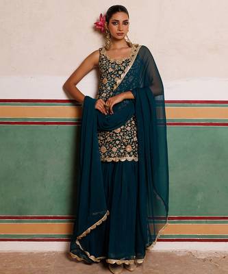 Green embroidered crepe sharara set 2