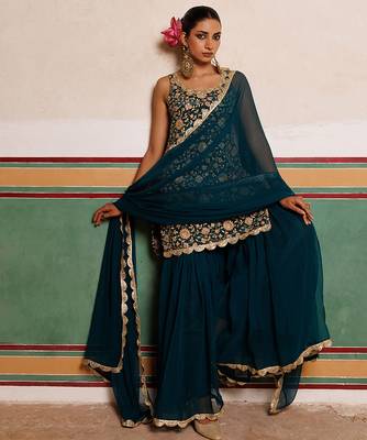 Green embroidered crepe sharara set 4
