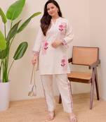 Floral embroidered pink round neck co-ord set