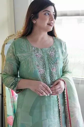 Floral embroidered green round neck kurat set with trouser & dupatta