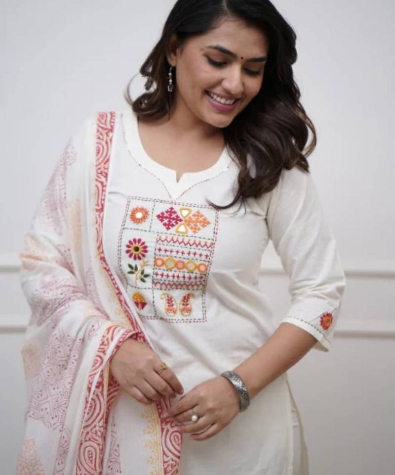 Floral embroidered white round neck kurat set with trouser & dupatta