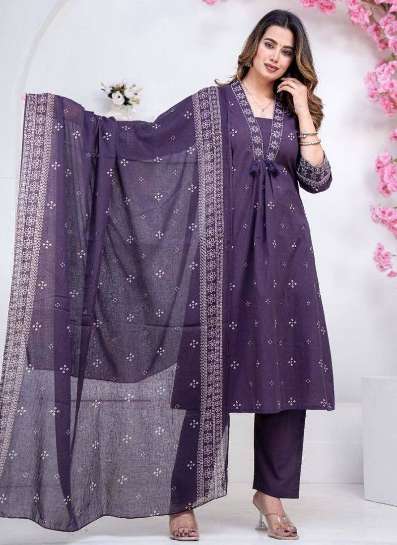 Floral embroidered blue round neck kurat set with trouser & dupatta