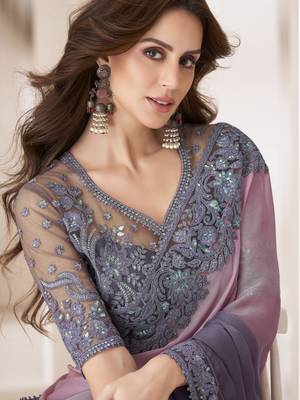 Lavender purple dual shaded chiffon saree with luxurious banglori silk blouse for weddings and festive occasions 2